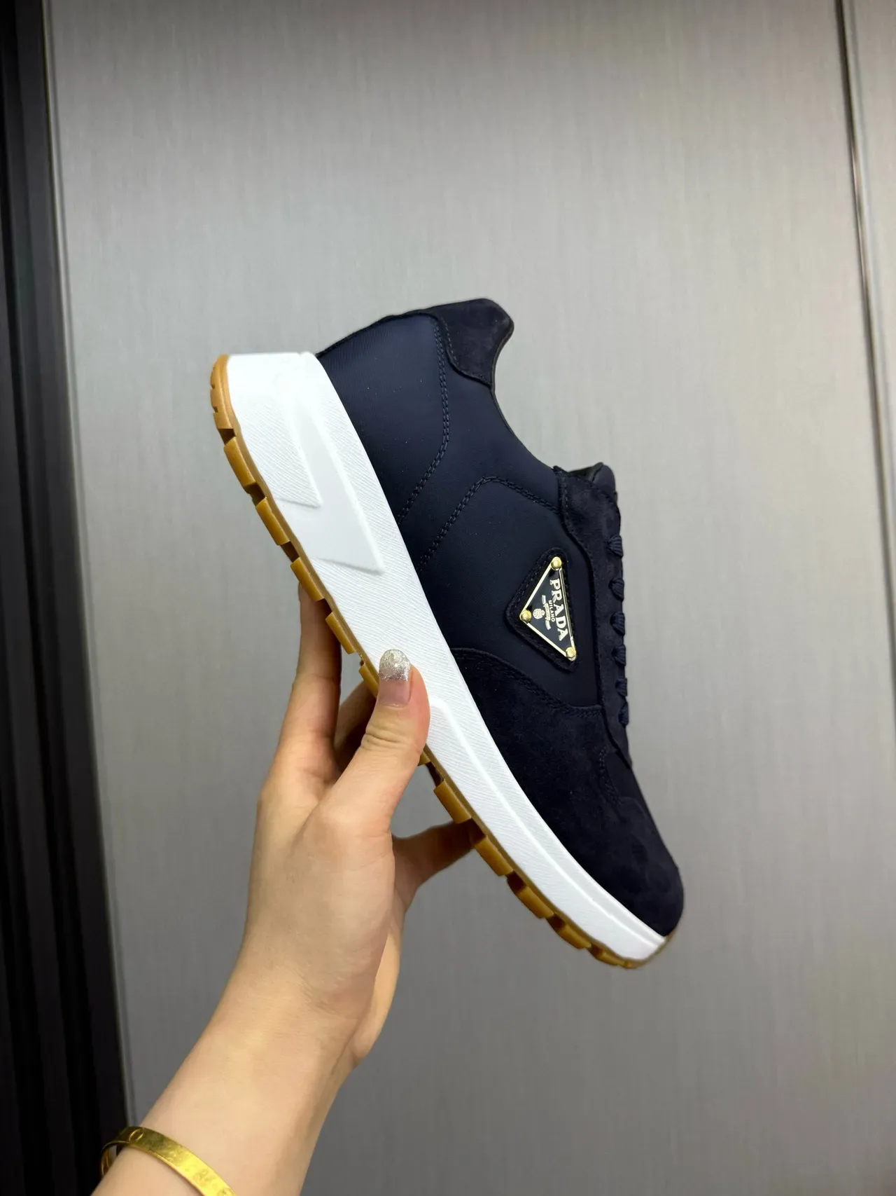 Prada Navy White Suede And Nylon Upper Sculpted Midsole Lifestyle Sneakers 7