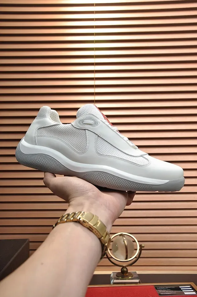 Prada Branco Vermelho Sem Cadarço Slip-On Malha e Couro Painel Tênis Lifestyle 9