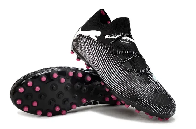 Puma Future Z Negro Rosa Zapatos de Fútbol con Upper de Tejido Rayado para Césped Artificial 2