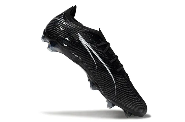 Puma Ultra Carbon Chaussures de football noir et blanc pour terrain ferme 2