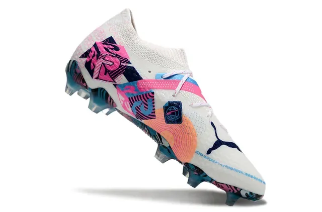 Puma chaussures de football blanc multicolor col de maille lacets asymétriques sol ferme 2