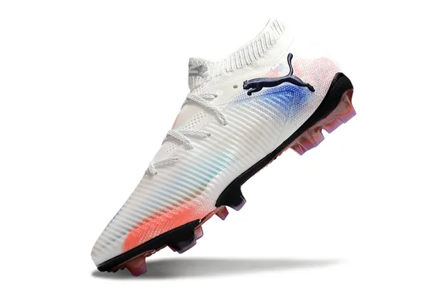Puma Chaussures de football blanc multicolor avec col de chaussette impression de gradiente speckle pour terrain ferme 3