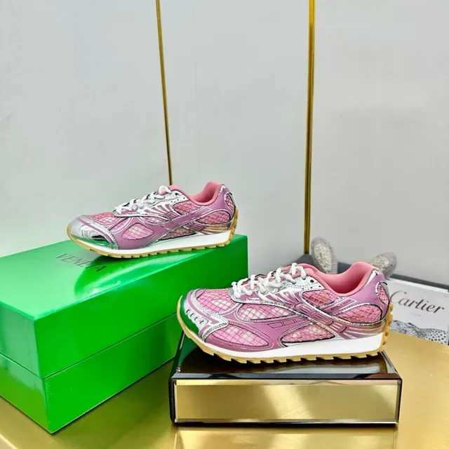 Reebok Vector Pink Silver Mesh Lifestyle Sneakers 3
