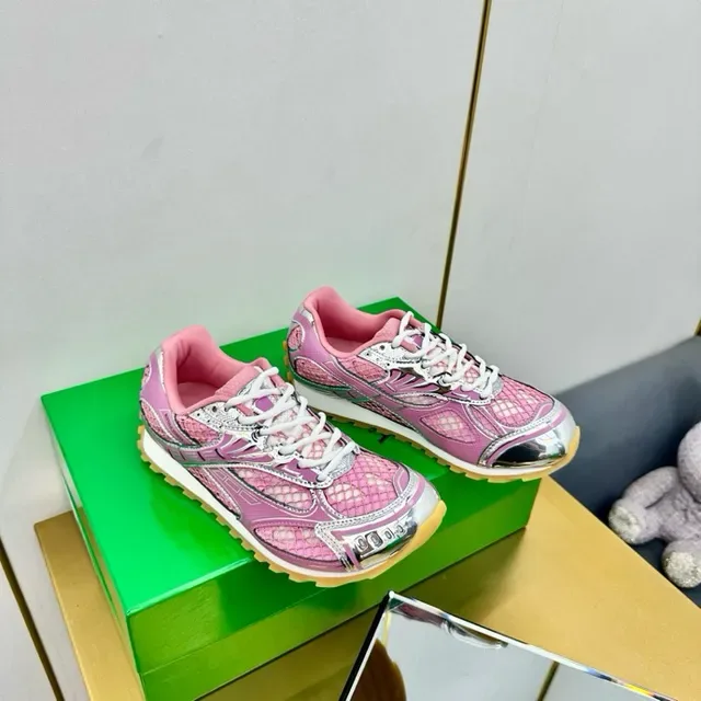 Reebok Vector Pink Silver Mesh Lifestyle Sneakers 4