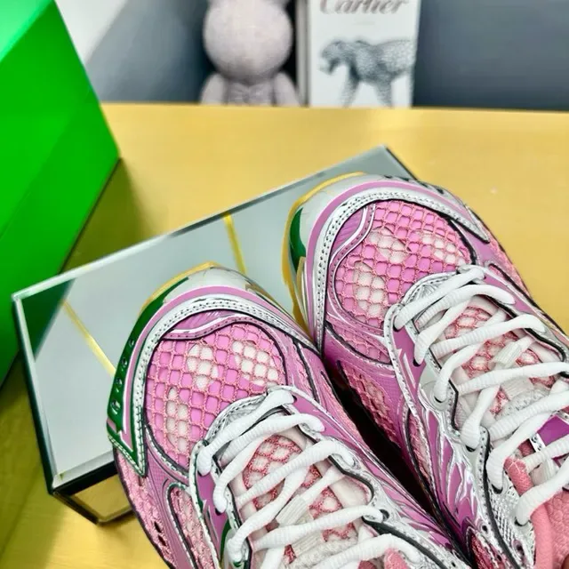 Reebok Vector Pink Silver Mesh Lifestyle Sneakers 8