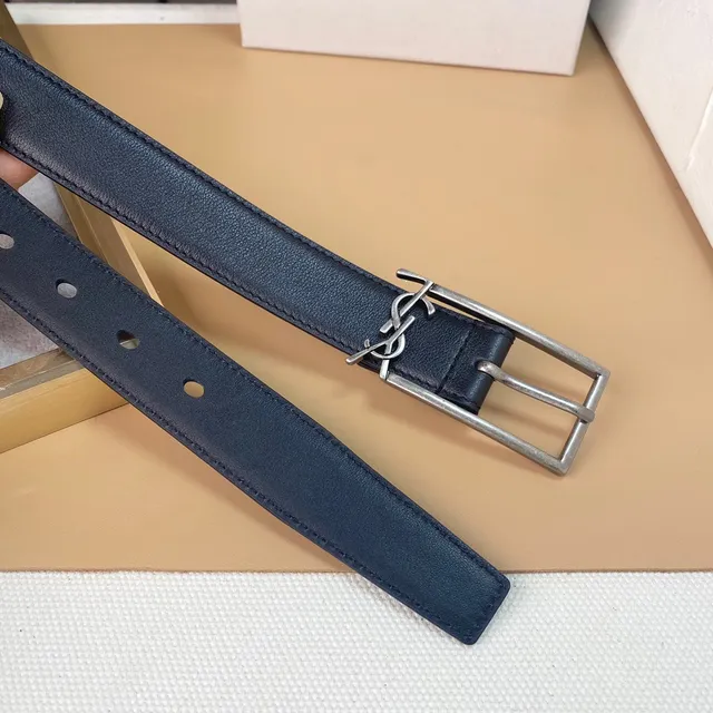 Saint Laurent Cinto Clássico Monograma Couro Preto 3