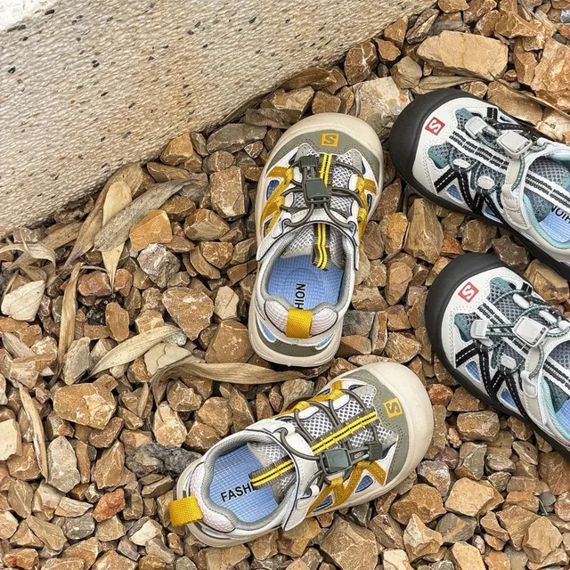 Salomon White Multicolor Multi-Strap Hook-and-Loop Closure Reinforced Rubber Toe Cap Lifestyle Sneakers 8