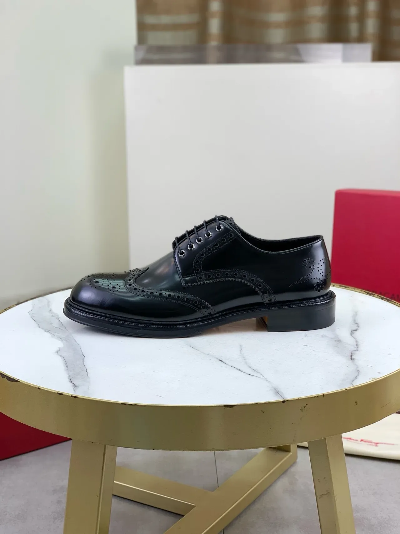 Salvatore Ferragamo Brogues Full Brogue Wingtip Cuir Noir 5