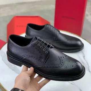 Salvatore Ferragamo Full Brogue Wingtip Black Pebbled Leather Brogues