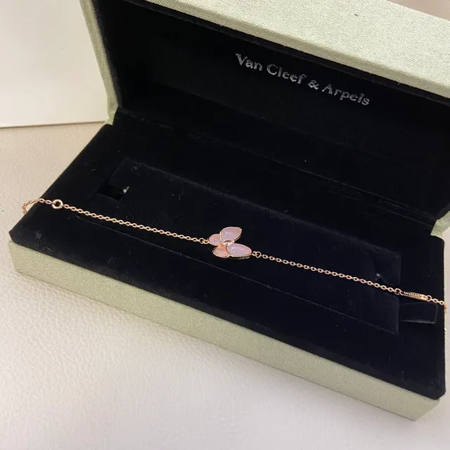 Tiffany & Co. Paloma Picasso bracelet papillon or rose émaillé 3