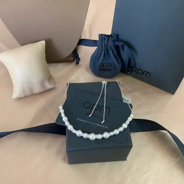 Tiffany & Co. قلادة سلسلة فضية بيضاء رقيقة لؤلؤ وماس متناوبة 9
