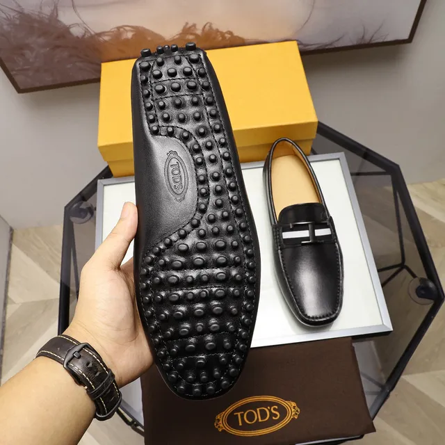 Tod's H-Buckle Mocassim de couro preto e branco com alça 3