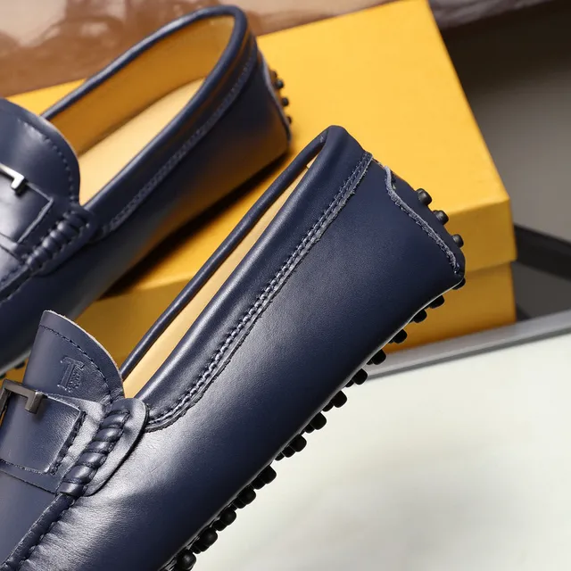 Tod's Gommino Loafer Cuir Marine Boucle H-Bar Loafers 4