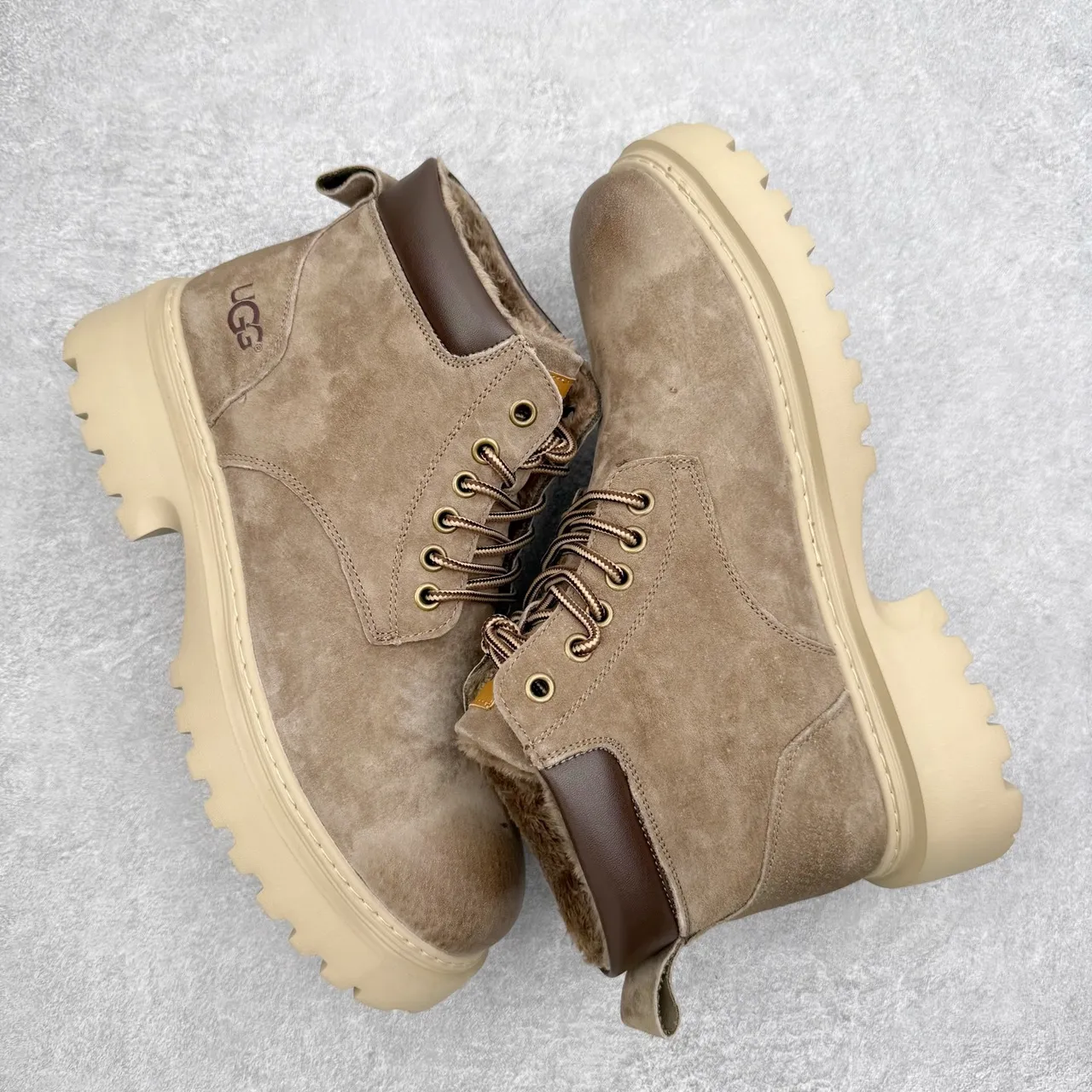 UGG بيج بني جلد سويد أعلى كولار حذاء عمل 6