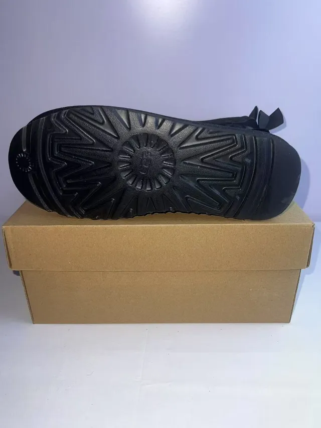 UGG Black Suede Upper Shearling Lining Ankle Boots 2