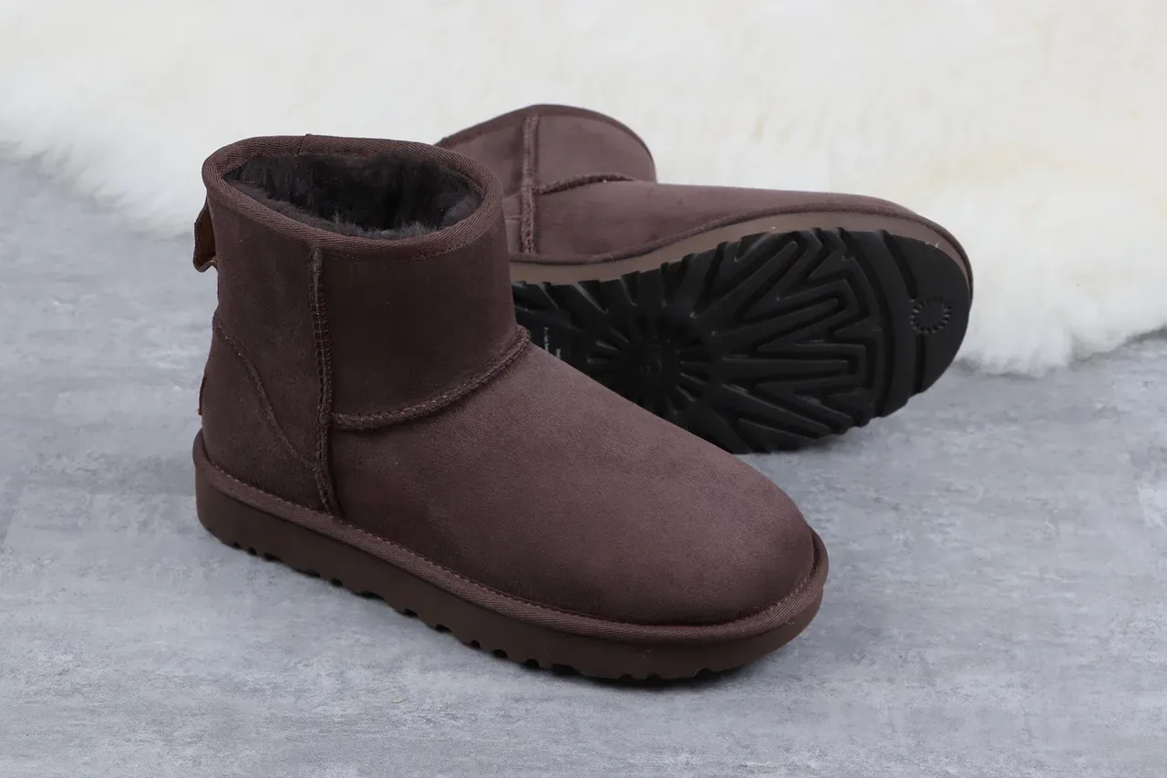 UGG Bottines de Neige Marron Noir Daim Doublé Shearling 10