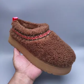 UGG بني أحمر شيرلينج أعلى منصة كعب حذاء كاجوال
