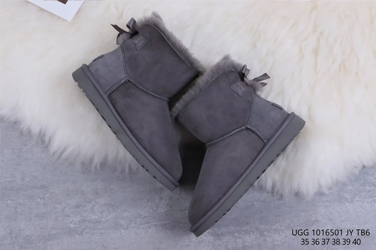UGG Classic Mini Charcoal Gray Shearling-Lined Snow Boots 7