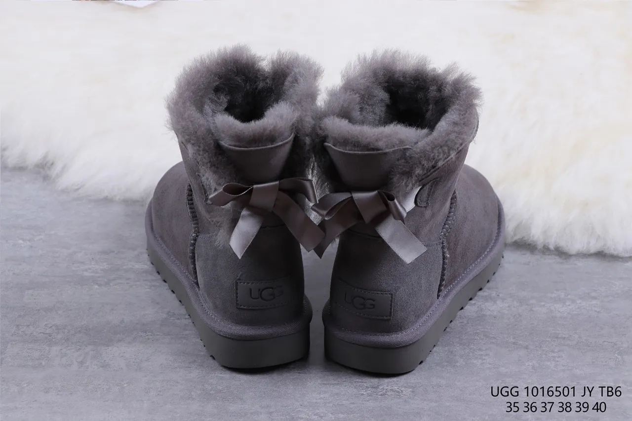 UGG Classic Mini Charcoal Gray Shearling-Lined Snow Boots 8