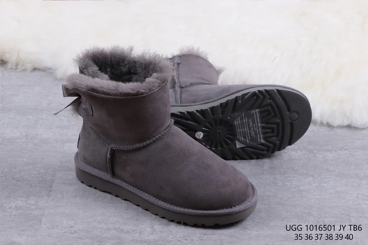 UGG Classic Mini Charcoal Gray Shearling-Lined Snow Boots 10