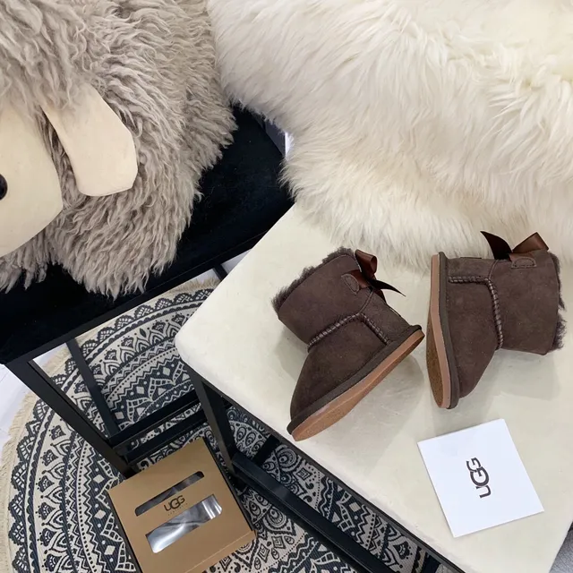 UGG Classic Mini Pink Suede Shearling Snow Boots 6