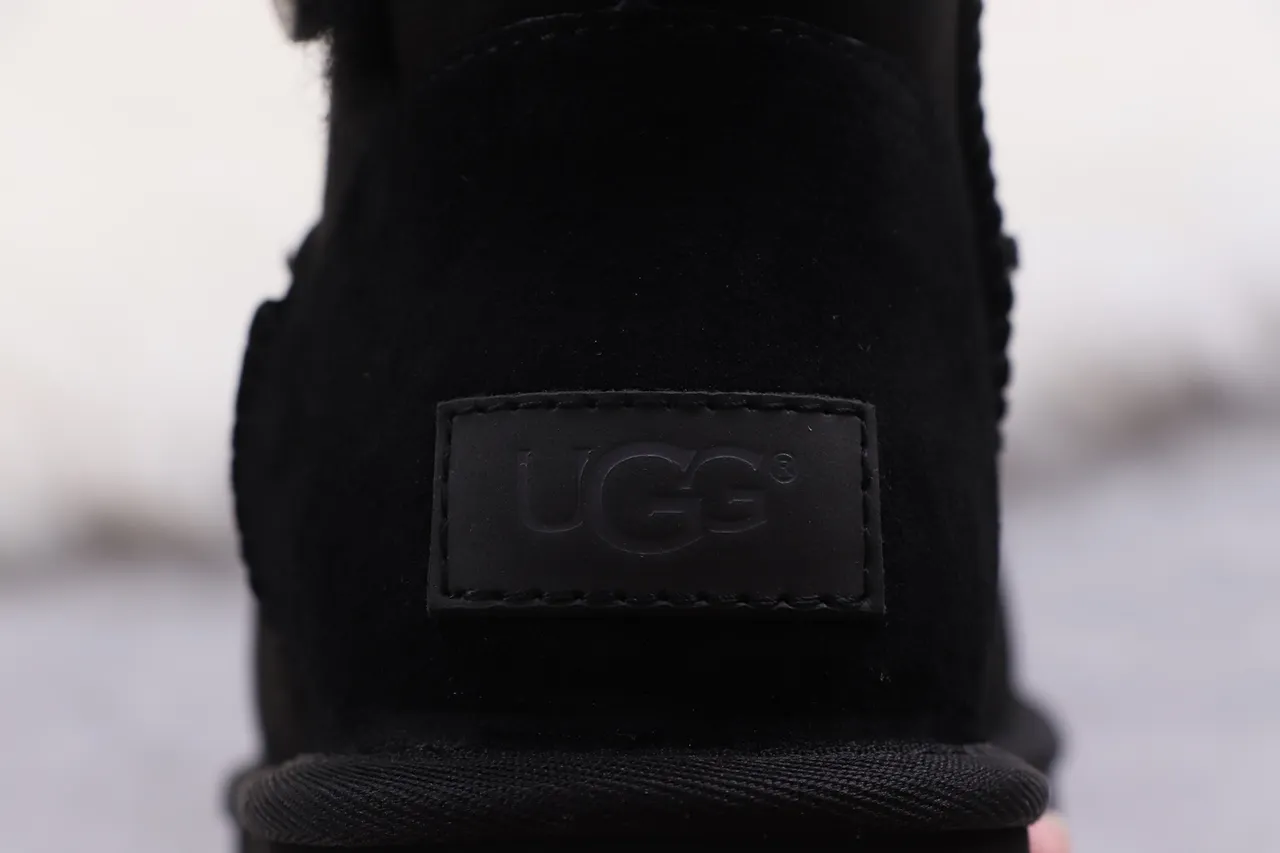 UGG Classic Short Black Shearling-Lined Snow Boots 11