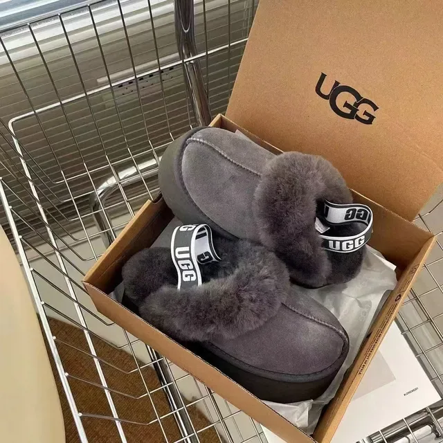 UGG Gray Black Platform Sole Shearling-Trimmed Loafer 5