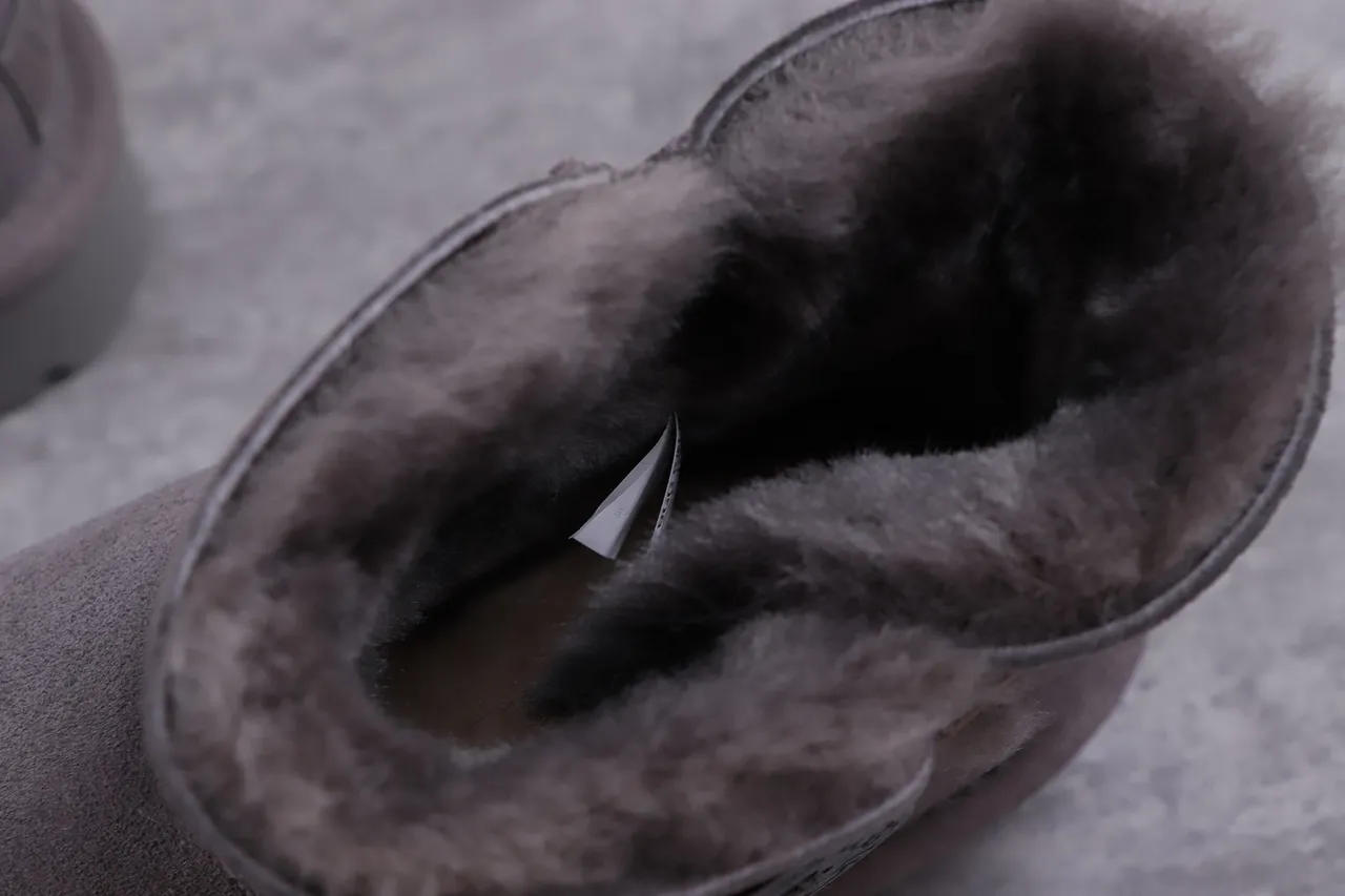 UGG Gray Suede Upper Shearling Lining Snow Boots 2