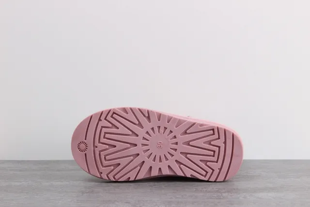 UGG Kids Rabbit Face Pink Snow Boots 4
