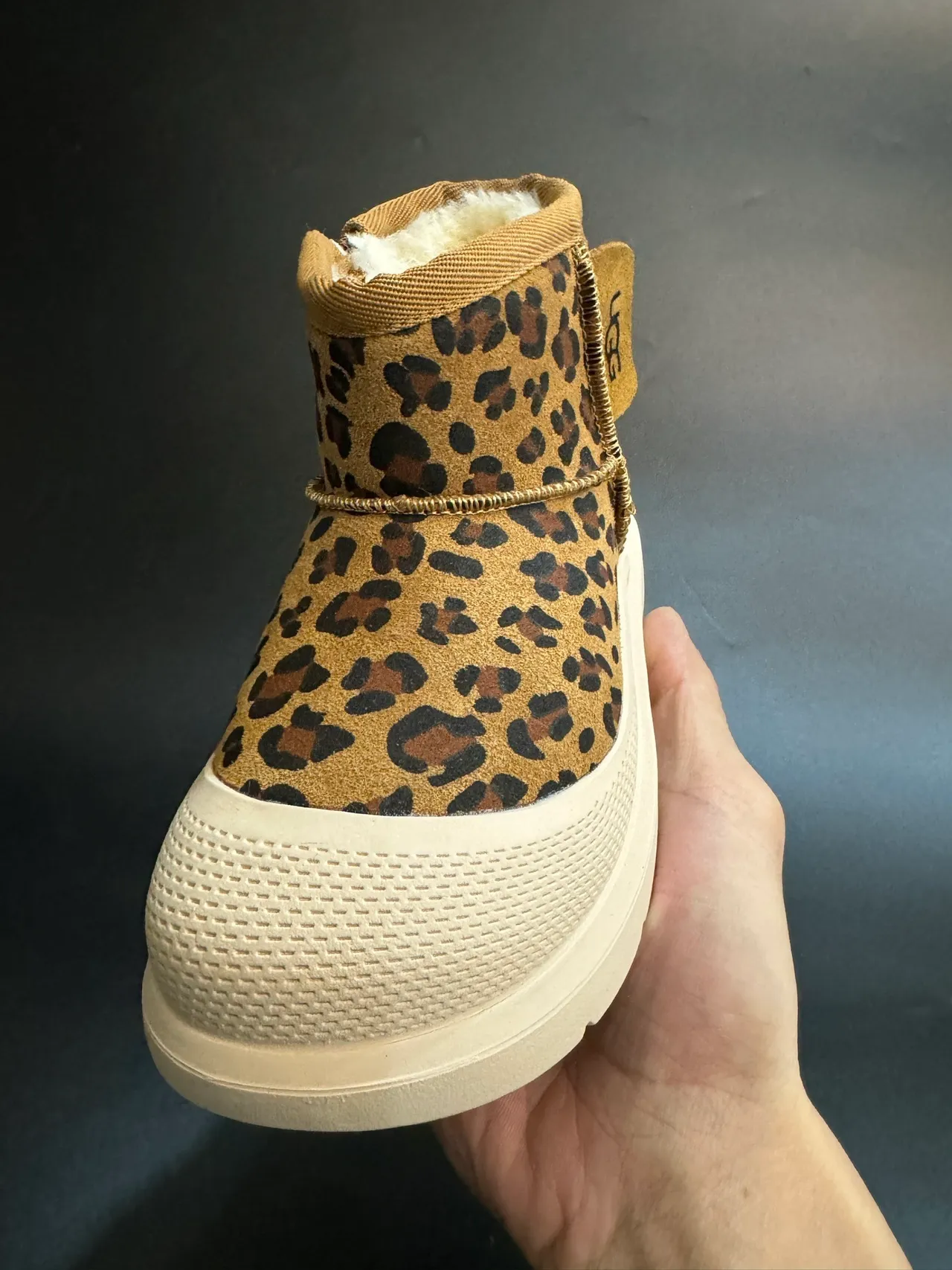 UGG Tasman Black Children's Snow Boots 11