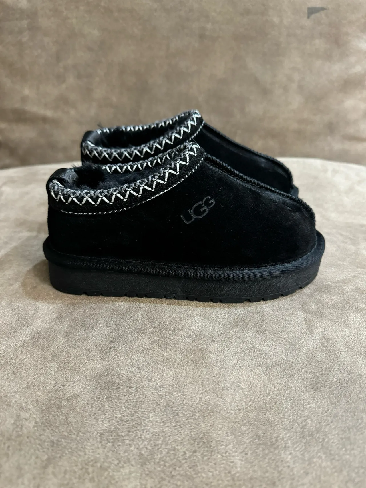 UGG Tasman Black Suede Zigzag Stitch Slip-On Casual Shoes 6