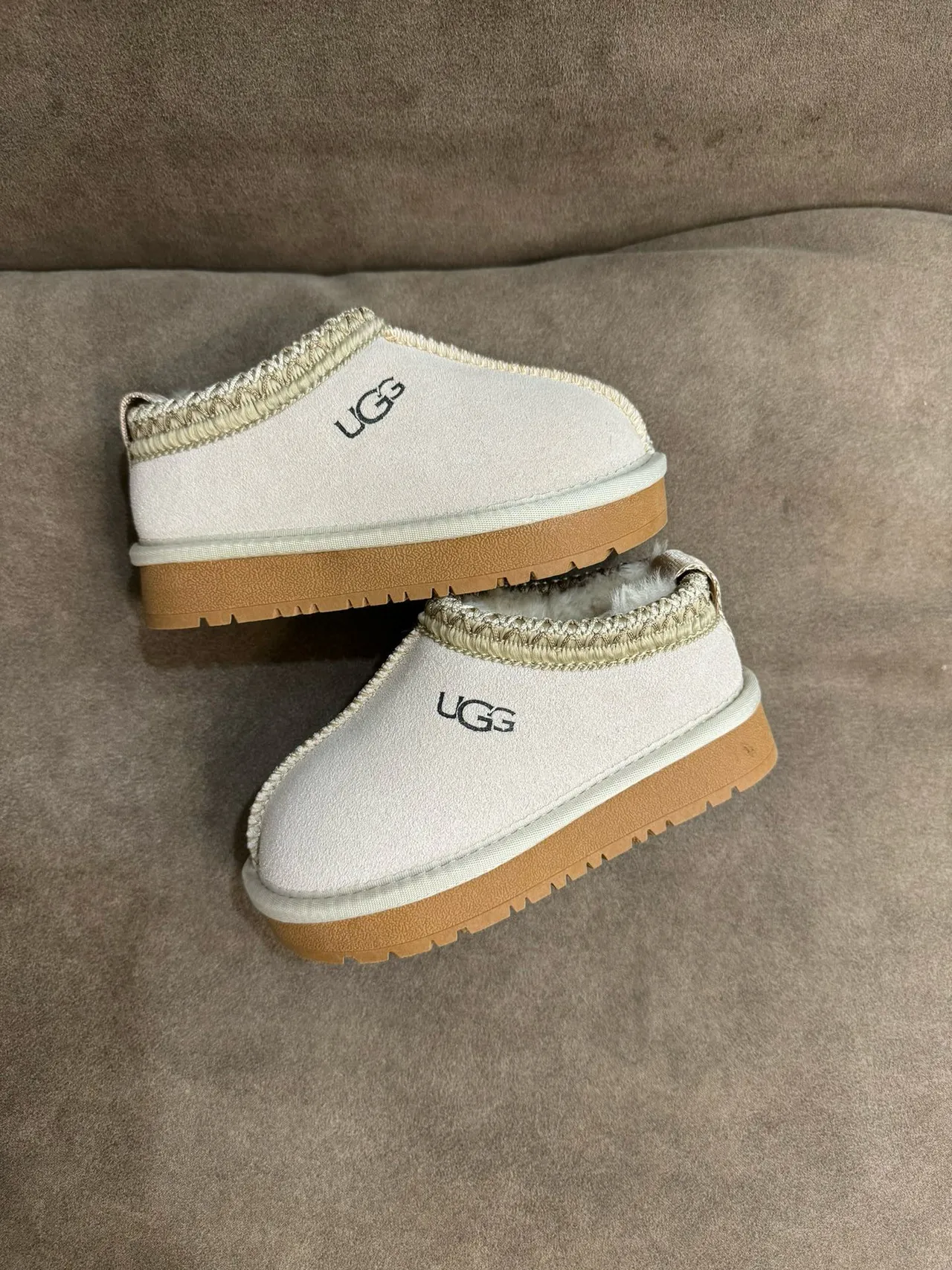 UGG Tasman Black Suede Zigzag Stitch Slip-On Casual Shoes 23