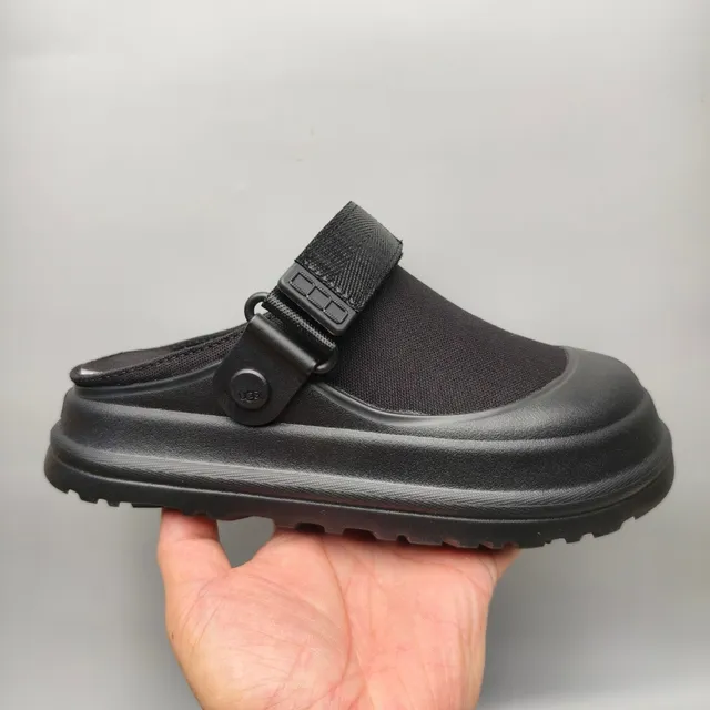 UGG Tasman Clog Zueco de plataforma de tela negra 2