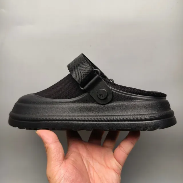 UGG Tasman Clog Zueco de plataforma de tela negra 7