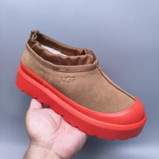 UGG Tasman Tan and Red Platform Snow Boots