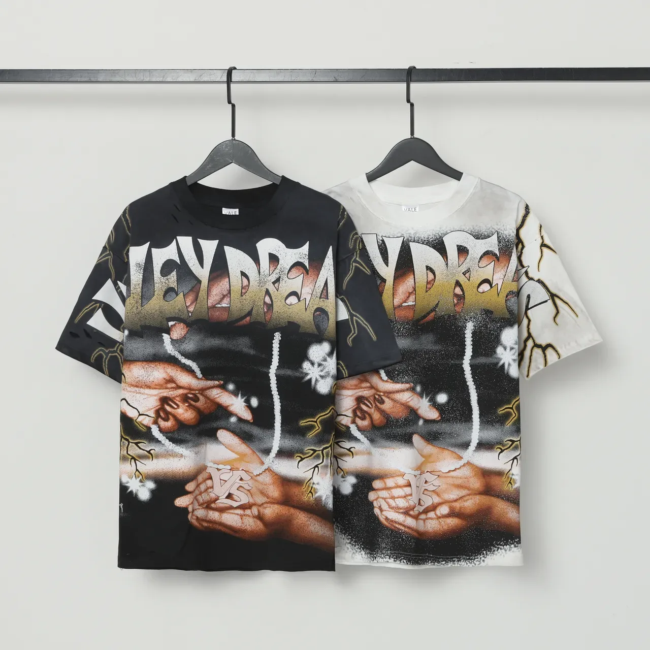 Camiseta gráfica oversized desgastada Vale Forever 2