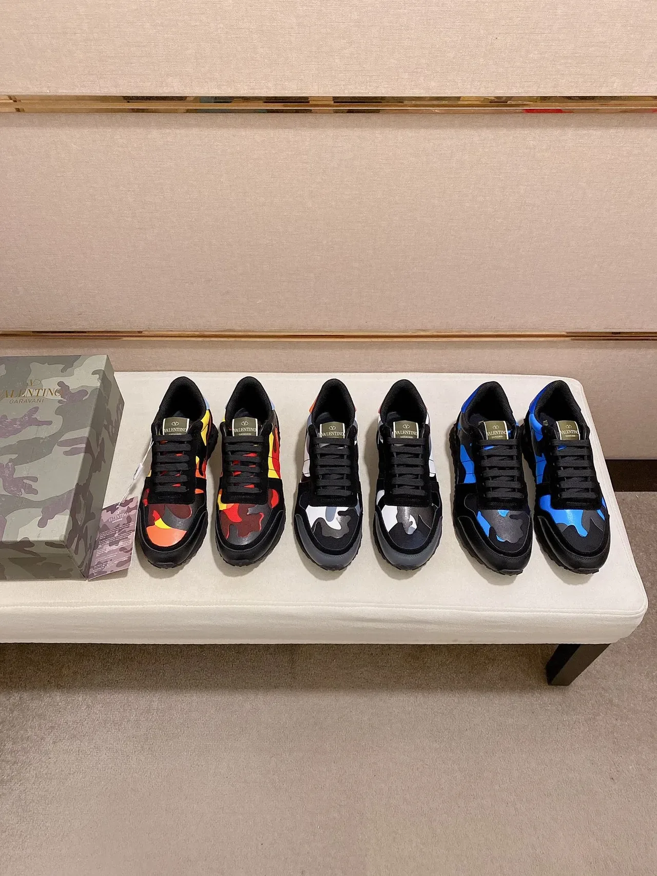 Valentino Negro Azul Material Mixto Superior Paneles Camuflaje Sneakers Lifestyle 2