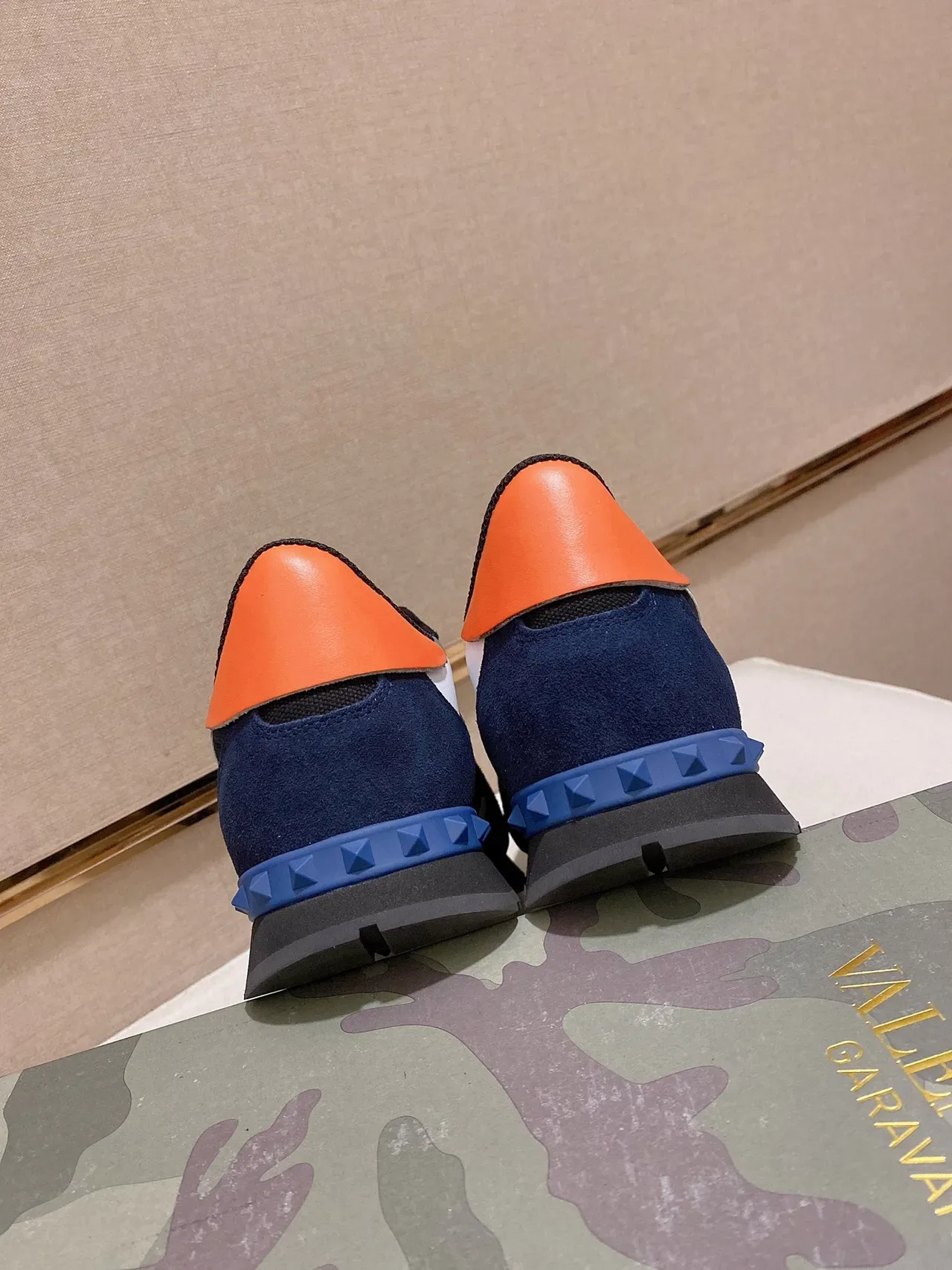 Valentino Negro Azul Material Mixto Superior Paneles Camuflaje Sneakers Lifestyle 3