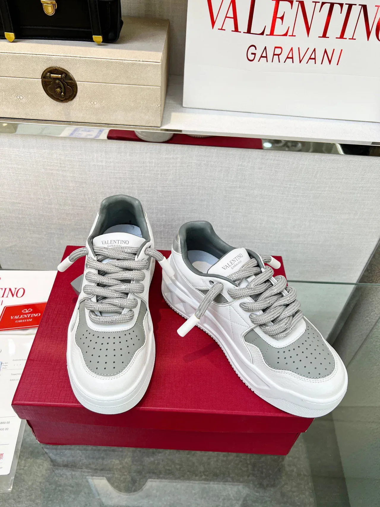 Valentino Rockstud Blanc Gris Semelle Plateforme Détail Stud Pyramid Lifestyle Sneakers 7