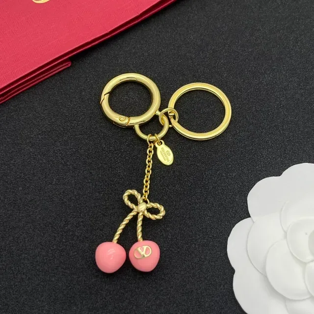 Pulseira Valentino VLogo Charm Ouro Rosa Metal Esmaltado Charms 7
