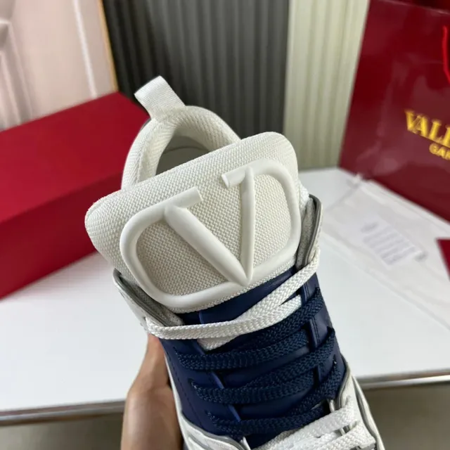 Valentino VLogo Spike Baskets Lifestyle Hautes 6