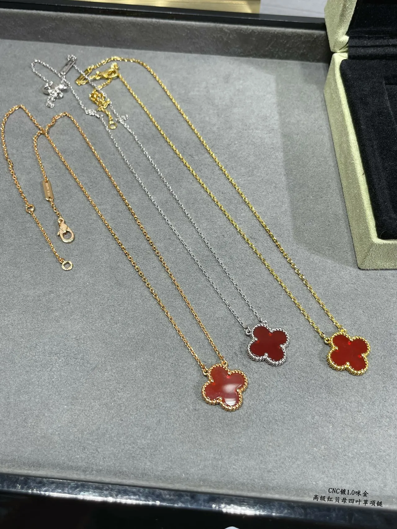 Van Cleef & Arpels Alhambra Four-Leaf Clover Red Stone Necklace 8