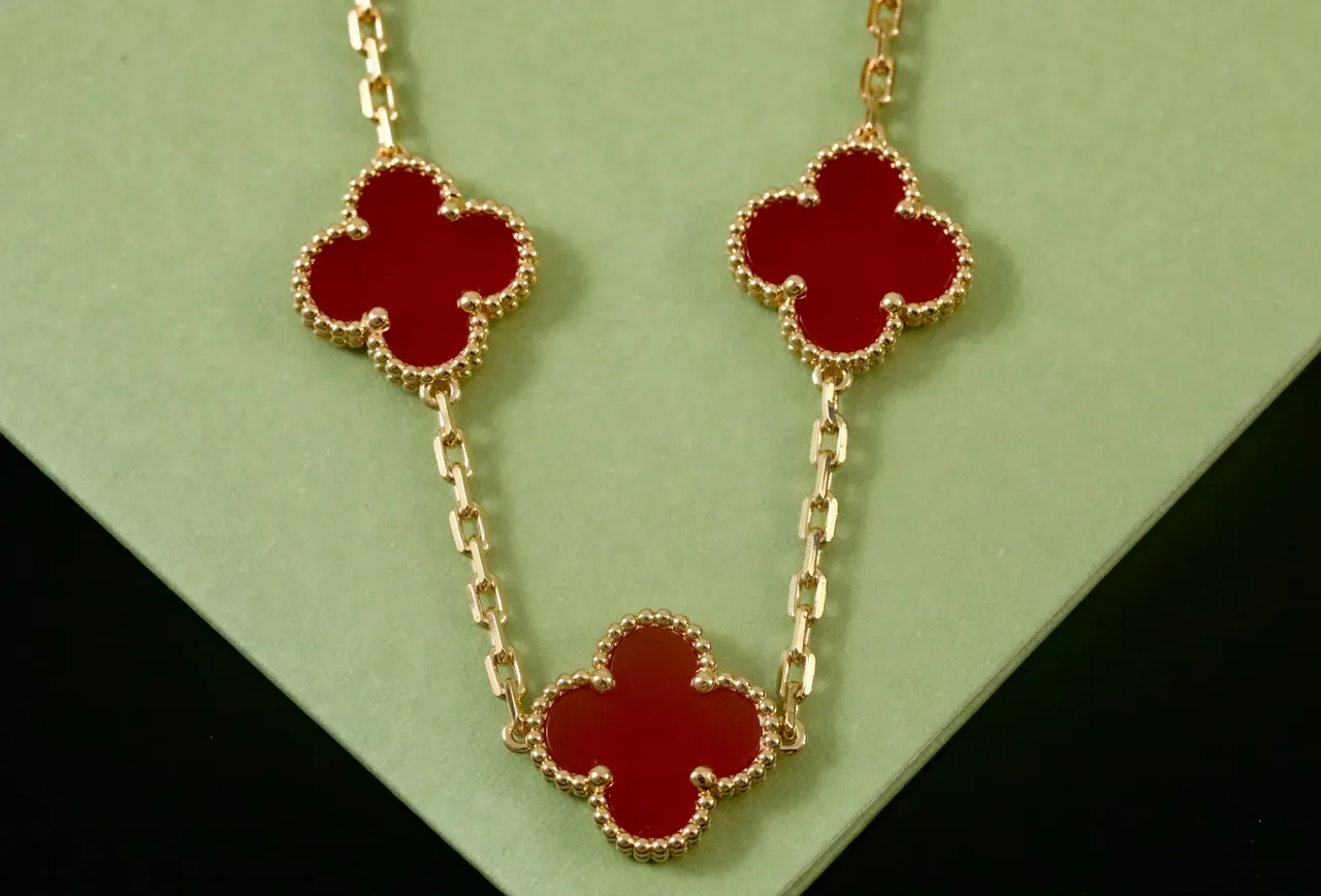 Van Cleef & Arpels Alhambra Five Motif Red Enamel Gold Bracelet 5