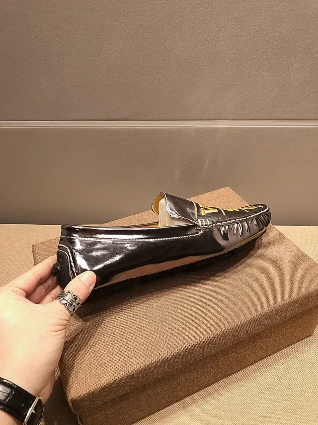Versace Noir Or Cuir Verni Logo Lettre Mocassins 8