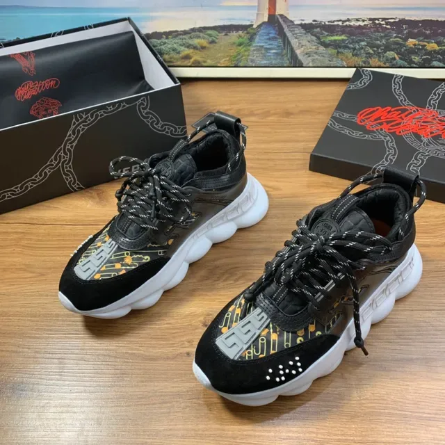 Versace Chain Reaction 黑金 Greca 印花 厚底运动鞋 8