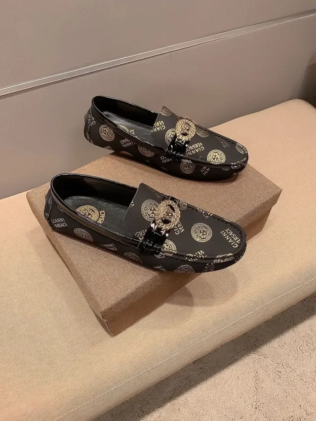 Versace Chain Reaction Noir Or Imprimé Logo Haut Medusa Boucle Hardware Mocassin 4