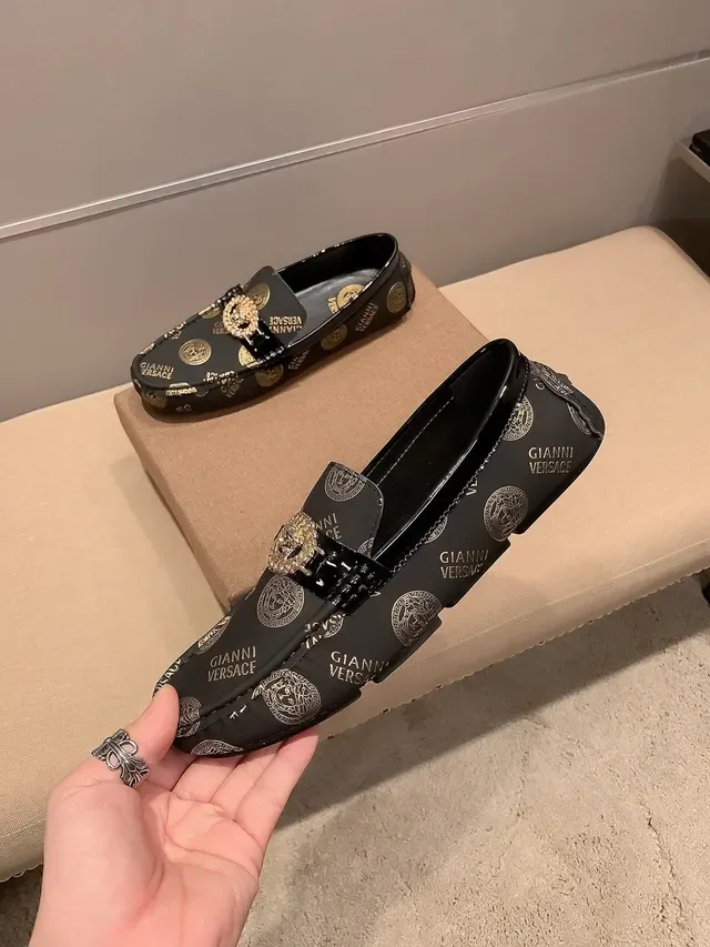 Versace Chain Reaction Noir Or Imprimé Logo Haut Medusa Boucle Hardware Mocassin 5