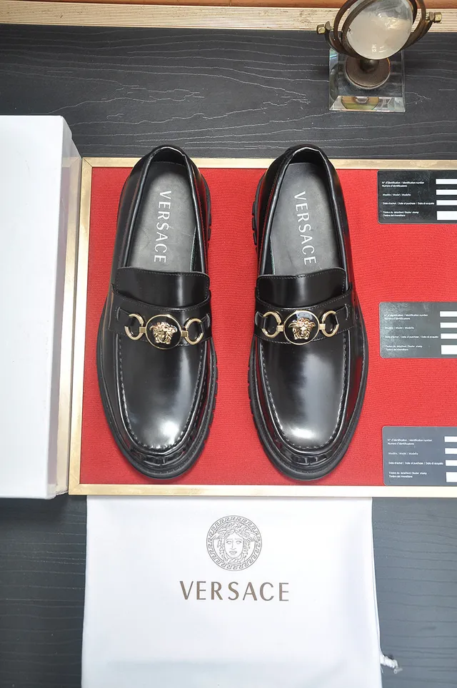 Versace Chain Reaction Cuir Noir Medusa Horsebit Mocassins 3