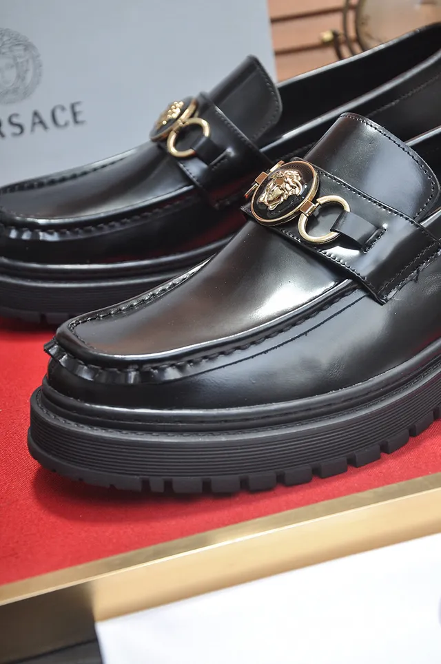 Versace Chain Reaction Cuir Noir Medusa Horsebit Mocassins 8