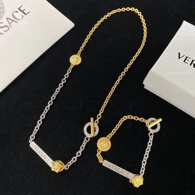 Versace Chain Reaction Collier Or Argent Bicolore Métal Tête Méduse Charme 3